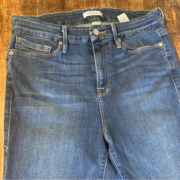 Good American Good Legs High Rise Skinny Jeans, Size 32, fit like 8/10 - Picture 4 of 8